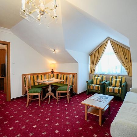 Hotel Oswald Selva di Val Gardena Esterno foto